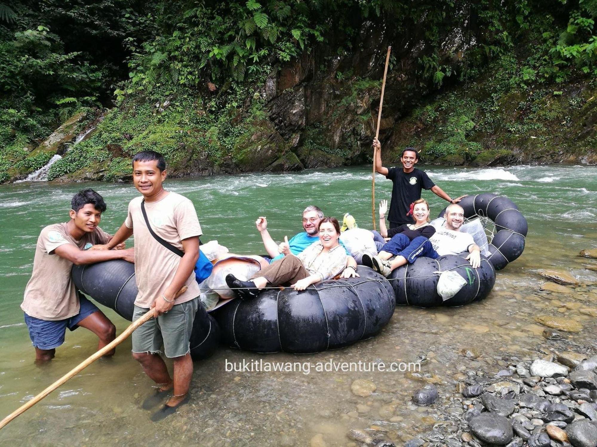 Gino'S Place - Guest House & Jungle Trekking Bukit Lawang Eksteriør bilde
